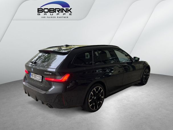 BMW 330e Touring 215 kW image number 3