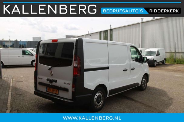 Renault Trafic dCi 120 88 kW image number 2