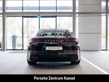 Car image 37