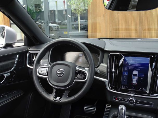 Volvo V90 T8 300 kW image number 50