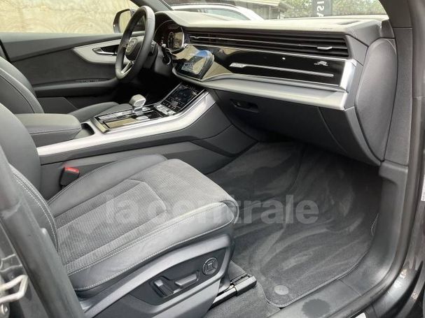 Audi Q8 60 TFSIe quattro Tiptronic 340 kW image number 19