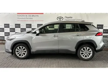 Car image 4