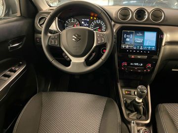 Car image 10