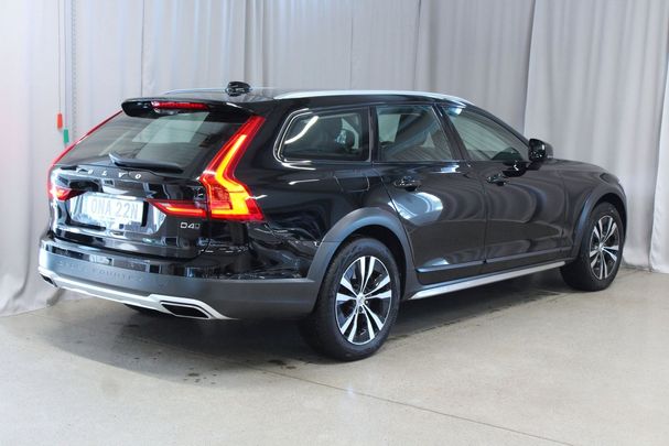 Volvo V90 Cross Country D4 AWD Momentum 140 kW image number 2