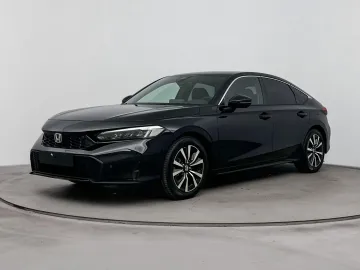 Car image 30