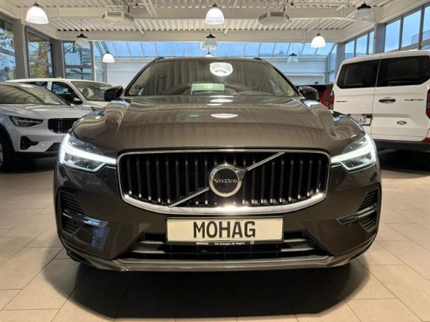 Volvo XC60 B4 Momentum Pro 145 kW image number 8