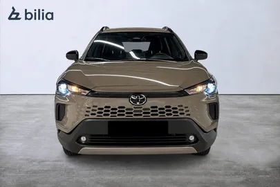 Car image 2