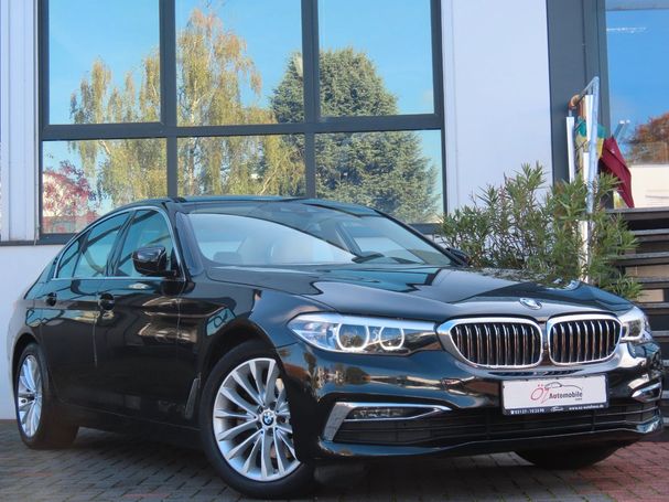 BMW 520i Luxury Line 135 kW image number 2