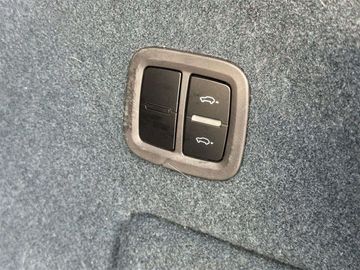 Car image 41