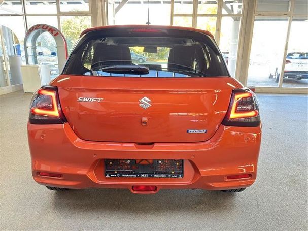 Suzuki Swift 1.2 Dualjet Hybrid Comfort 61 kW image number 5