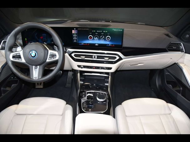 BMW 330 M Sport xDrive 137 kW image number 5