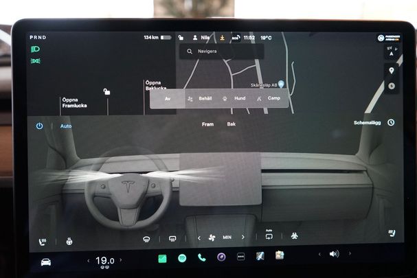 Tesla Model Y Long Range AWD 378 kW image number 15