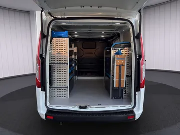 Car image 21
