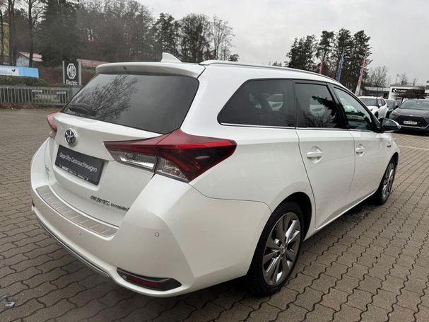 Toyota Auris Touring Sports 1.8 Hybrid 100 kW image number 8