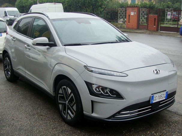 Hyundai Kona 100 kW image number 3