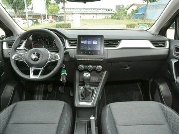 Car image 4