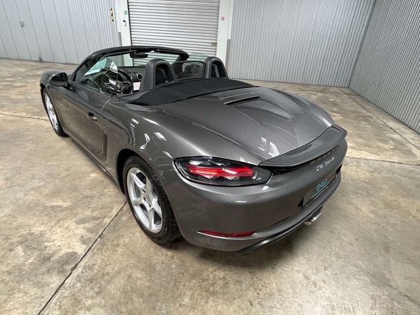 Porsche Boxster PDK 220 kW image number 4