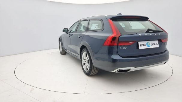 Volvo V90 Cross Country D5 AWD 173 kW image number 3