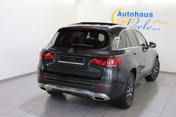 Mercedes-Benz GLC 300 de 225 kW image number 3