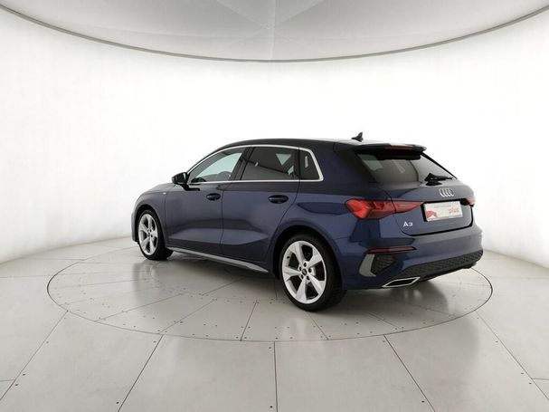 Audi A3 30 TDI S tronic S-line 85 kW image number 4