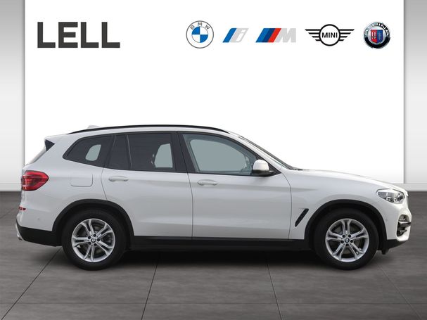 BMW X3 xDrive20d Advantage 140 kW image number 3