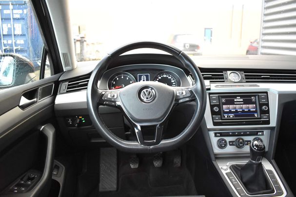 Volkswagen Passat 1.4 TSI Comfortline 93 kW image number 6