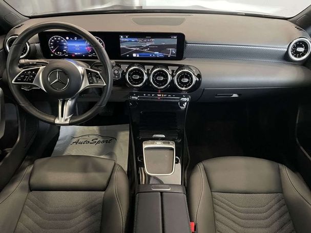 Mercedes-Benz A 180 100 kW image number 11