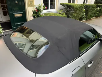 Car image 27