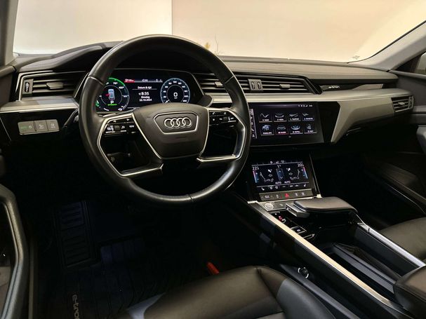 Audi e-tron 55 quattro Advanced 300 kW image number 3