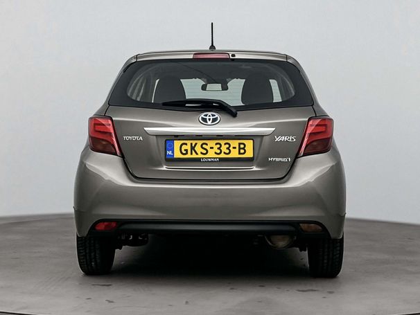 Toyota Yaris 1.5 Hybrid 74 kW image number 16