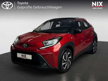 Car image 1