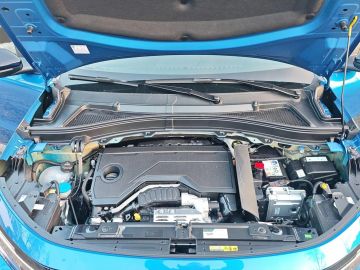 Car image 27