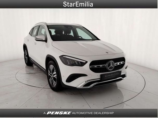 Mercedes-Benz GLA 180 d 85 kW image number 2