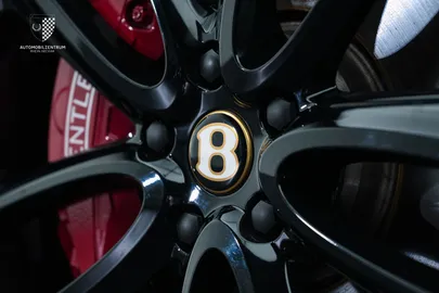 Car image 38