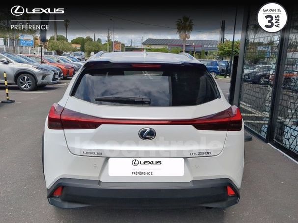 Lexus UX 135 kW image number 3