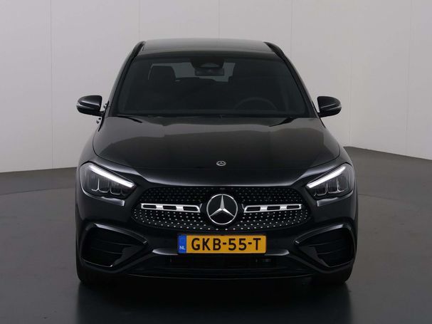 Mercedes-Benz GLA 180 100 kW image number 2