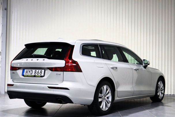 Volvo V60 D4 Geartronic Momentum 140 kW image number 8