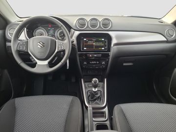 Car image 10