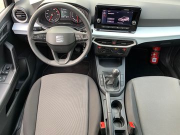 Car image 10