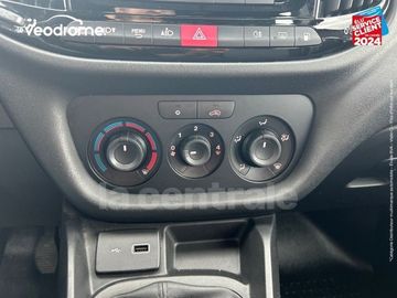 Car image 31