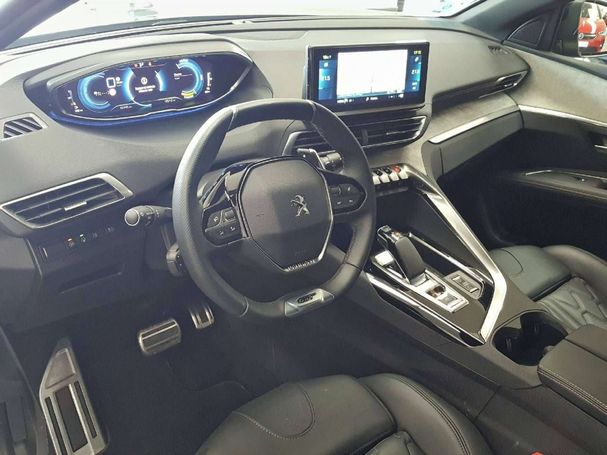 Peugeot 3008 e-EAT8 165 kW image number 6