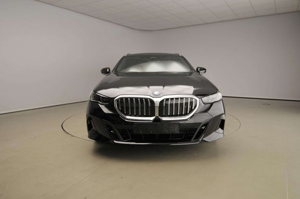 BMW 530 e 220 kW image number 2