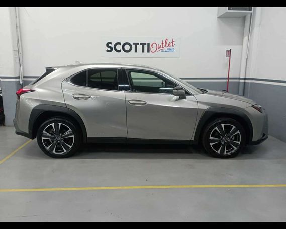 Lexus UX 250h 135 kW image number 6