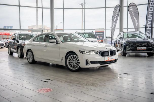 BMW 520d 140 kW image number 28