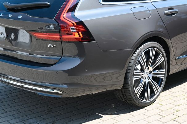 Volvo V90 B4 Ultimate 145 kW image number 3