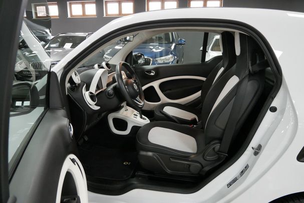 Smart ForTwo coupe EQ 60 kW image number 6