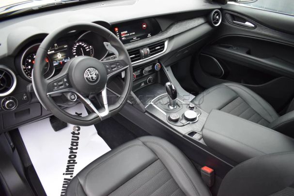 Alfa Romeo Stelvio 2.2 118 kW image number 13