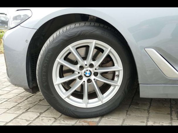 BMW 520i 120 kW image number 5