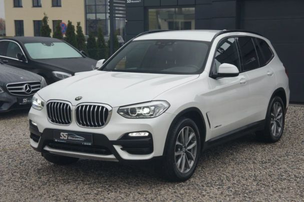 BMW X3 xDrive 140 kW image number 1