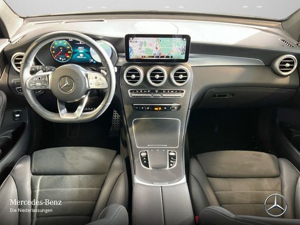 Mercedes-Benz GLC 300 de 225 kW image number 11